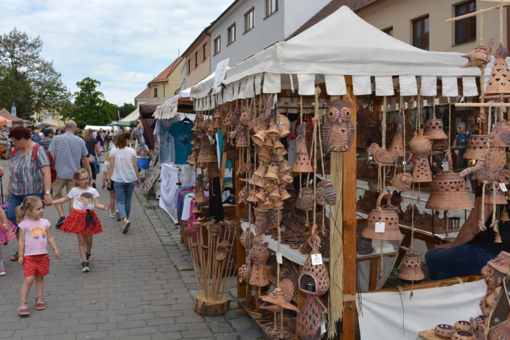 MojeTrhy.cz: Jihočeský folklorní festival - Kovářov